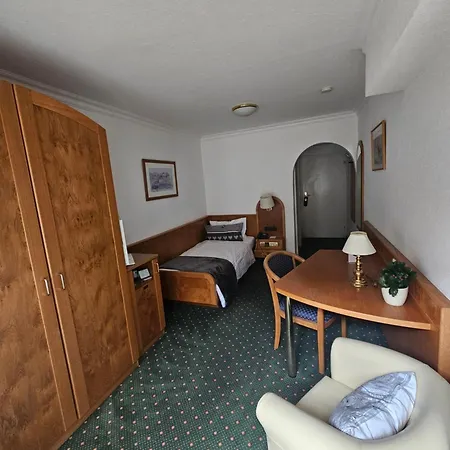 Hotel Quellenhof Bad Wiessee Exterior photo