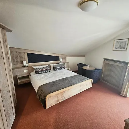 Hotel Quellenhof Bad Wiessee Exterior photo