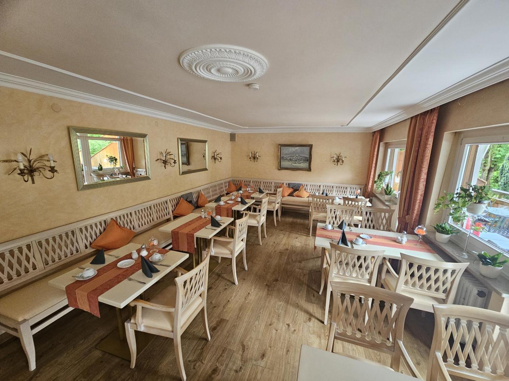 Hotel Quellenhof