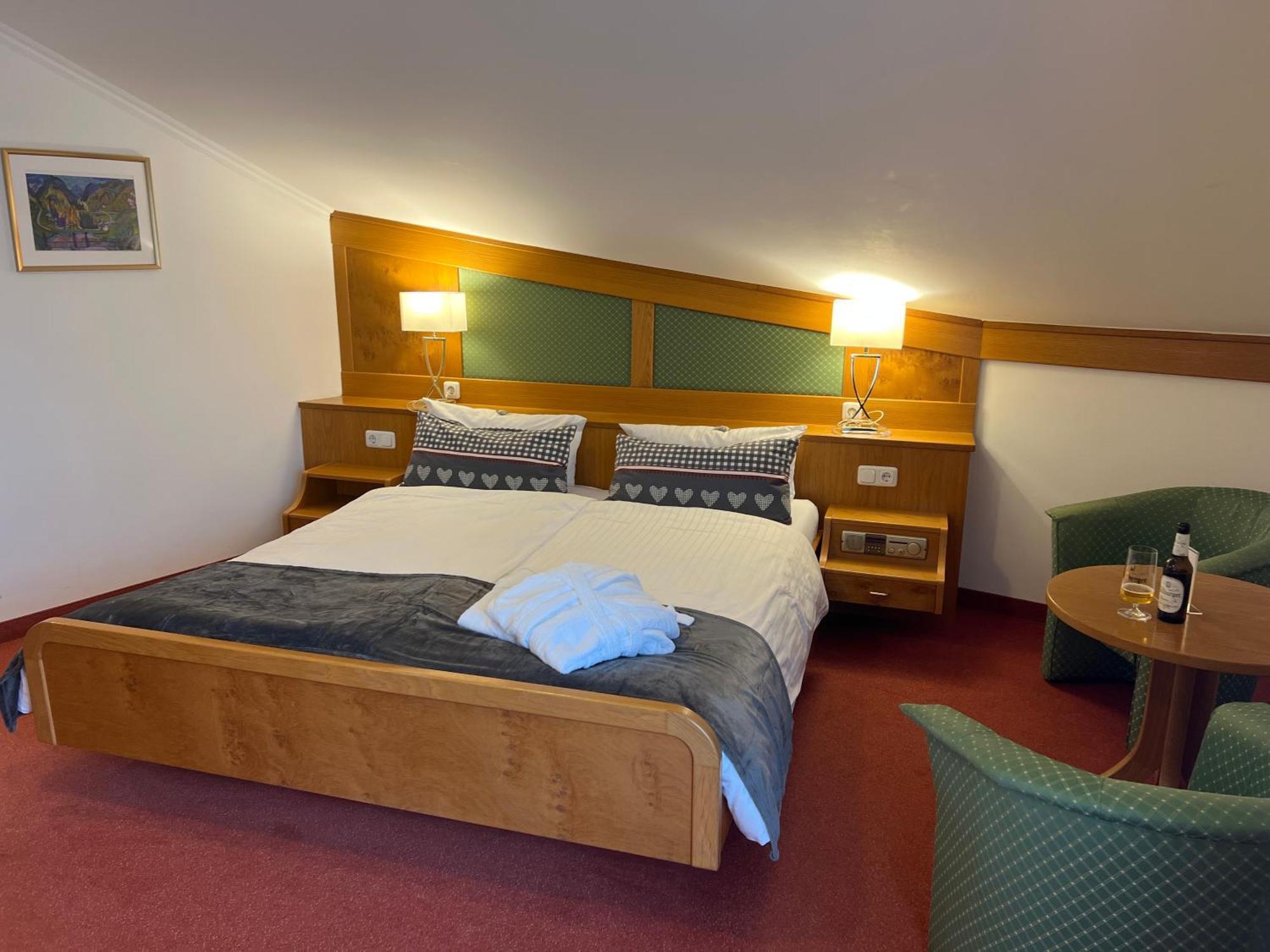 Hotel Quellenhof 3*
