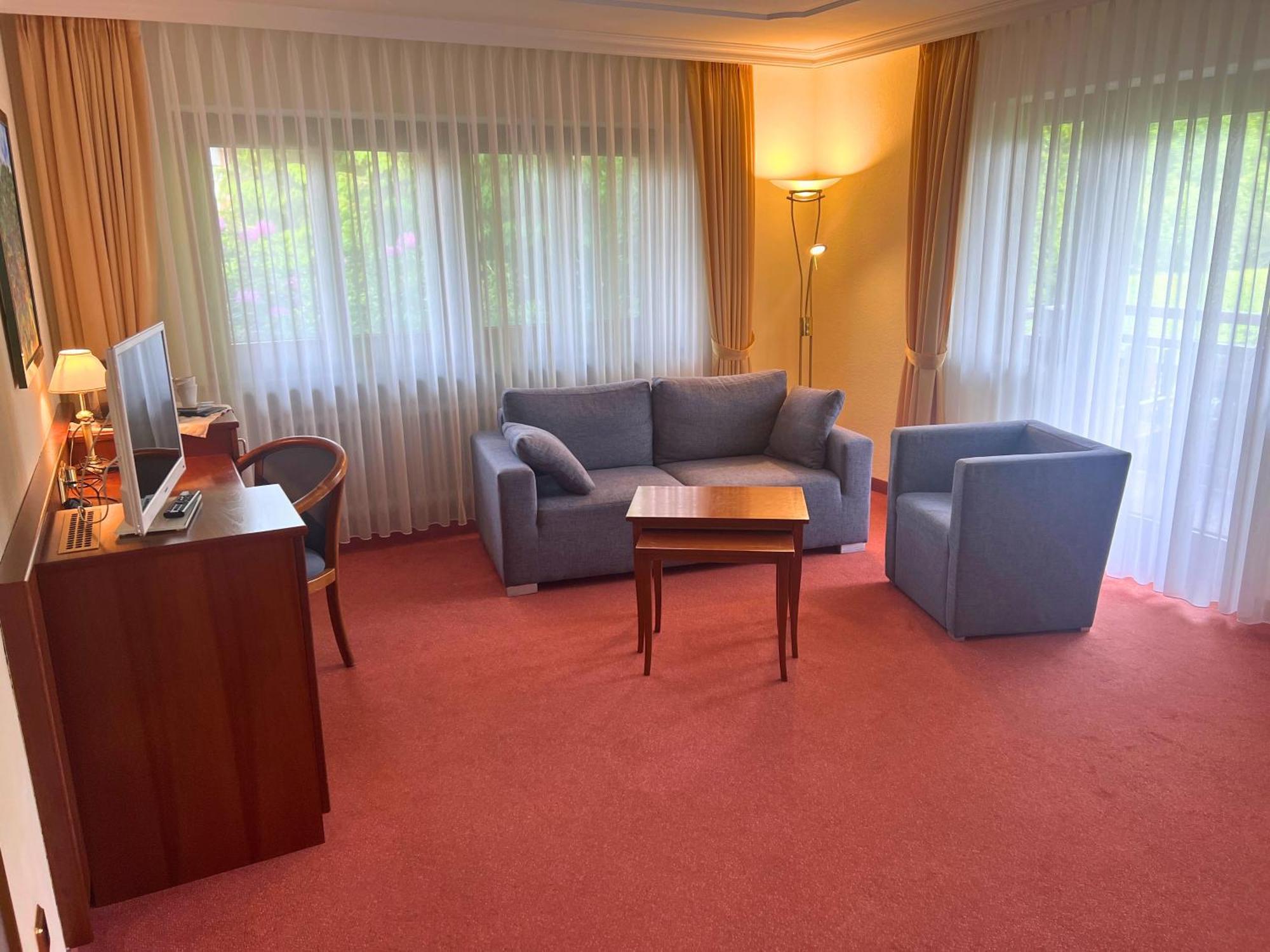 Hotel Quellenhof 3*