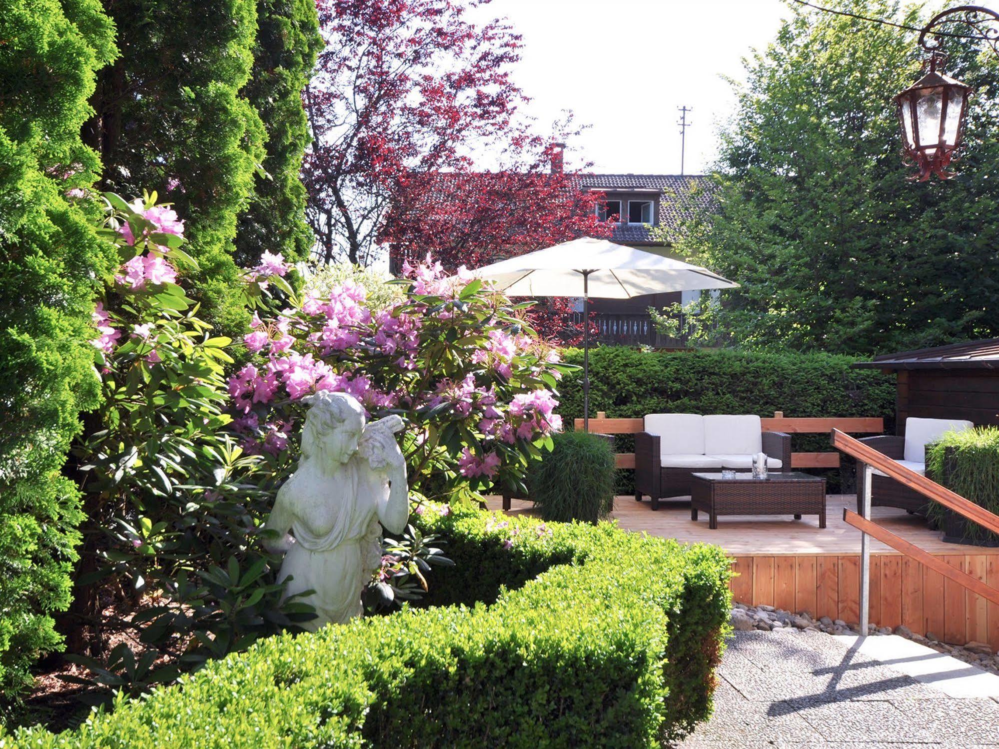 Quellenhof Hotel